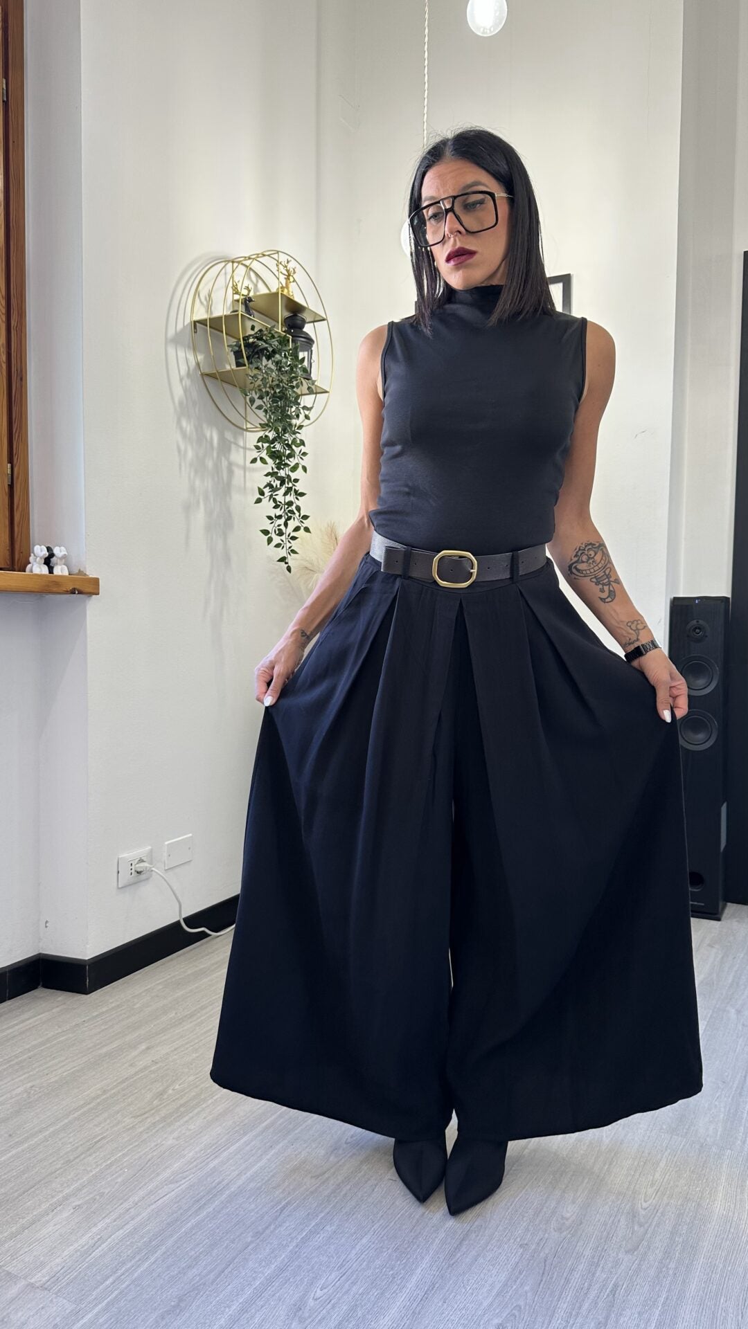 PANTALONE A PALAZZO CON CINTURA NERO
